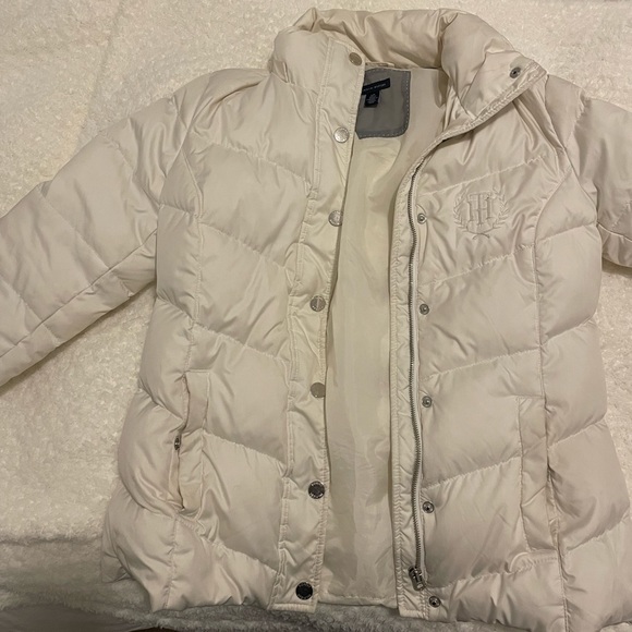 Tommy Hilfiger White Puffer - Picture 1 of 3